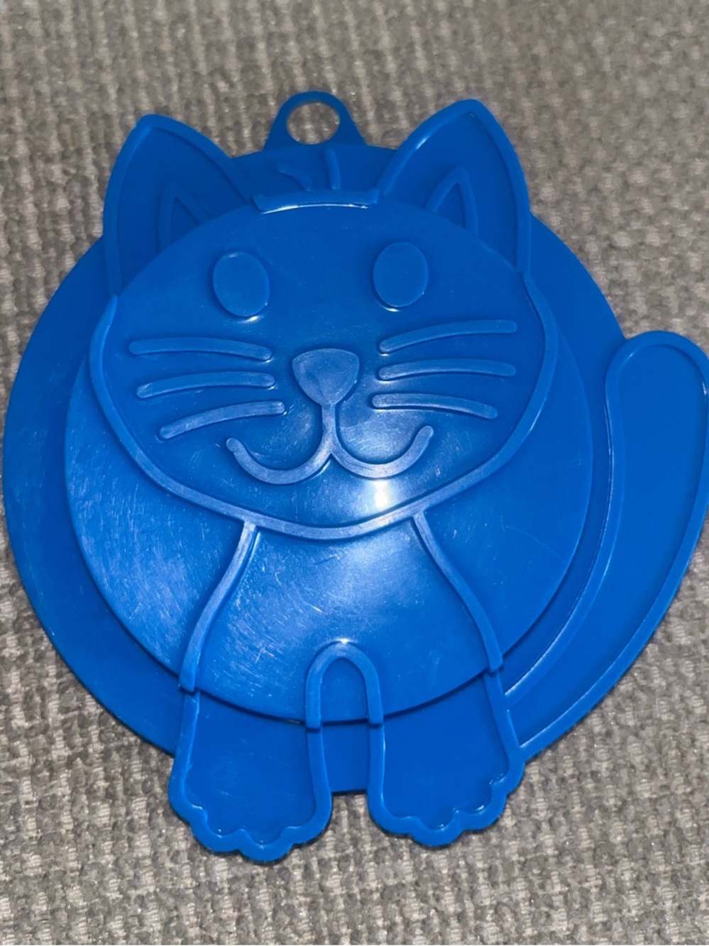 Blue Cat-Shaped Pet Can Food Cover